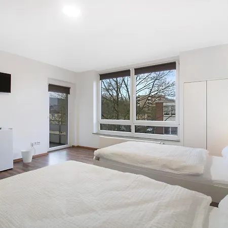 Work & Mit Balkon دورستن